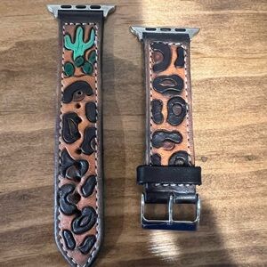 Custom Apple Watch Leather Band for 42/44 in a Small/Medium